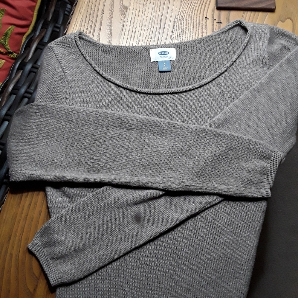 Scoop Neck Basic Sweater